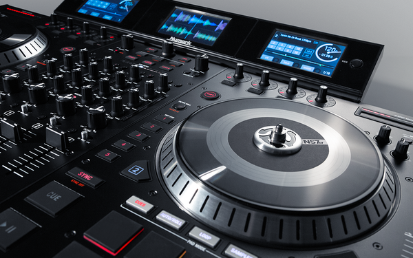 Numark NS7III