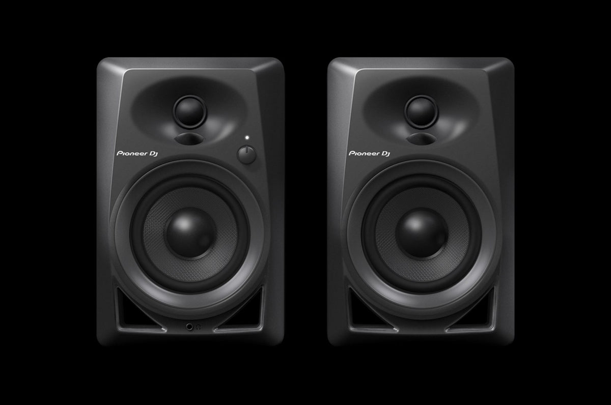 Pioneer-DM-40-BACKGROUND_1200x