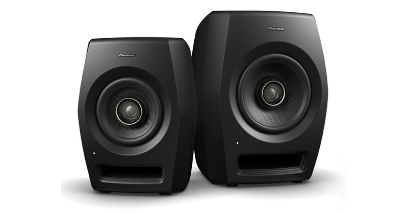 Pioneer RM-05 and RM-07. Whats different about these Studio Monitors?