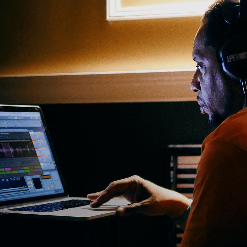 Serato Sample
